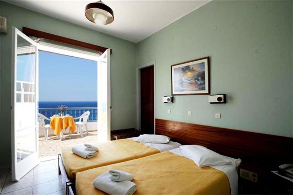 Asteria Otel Tínos Oda fotoğraf