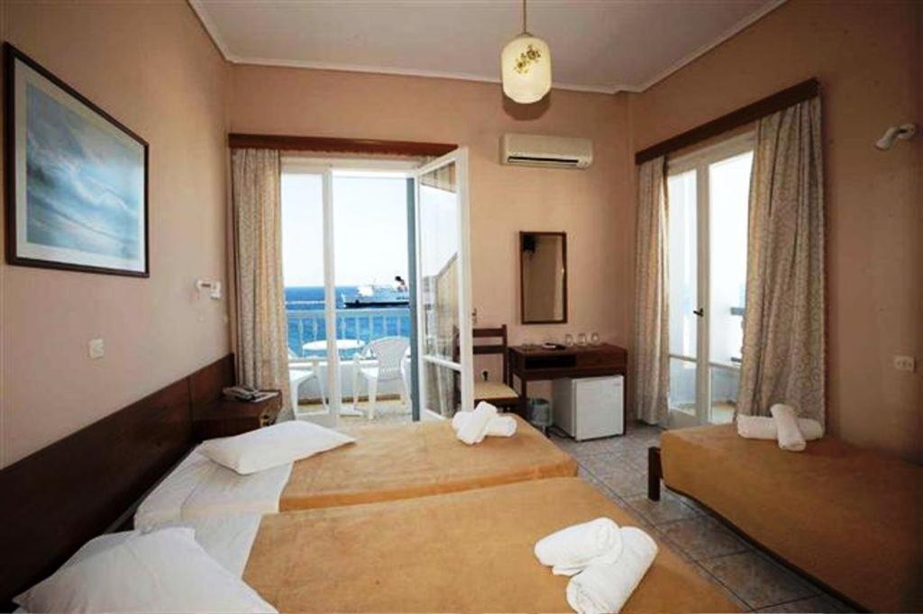Asteria Otel Tínos Oda fotoğraf